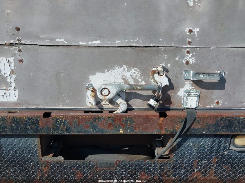 1993 Ford Econoline E350 Cutaway Van VIN: 1FDKE37M3PHB30950 Lot: 43386579