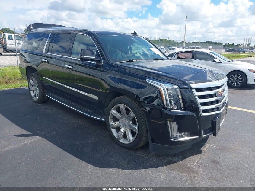 CADILLAC ESCALADE 4WD LUXURY