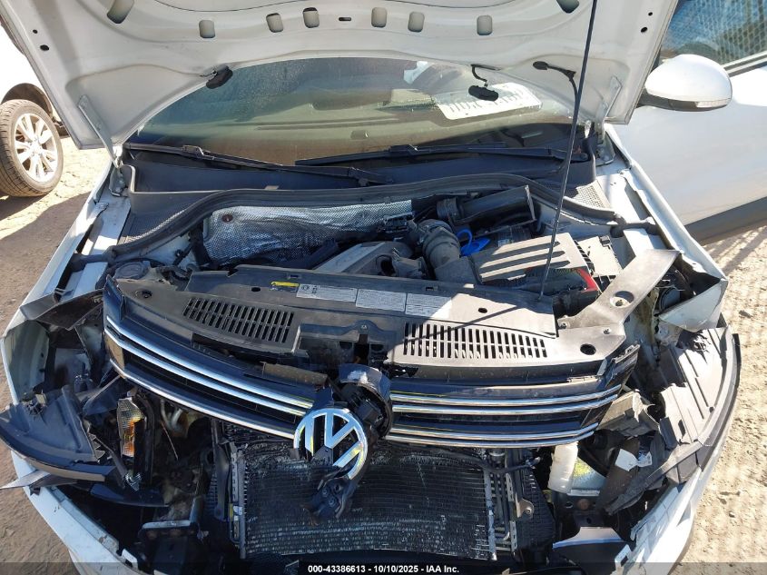 2018 Volkswagen Tiguan Limited 2.0T VIN: WVGBV7AXXJK004881 Lot: 43386613