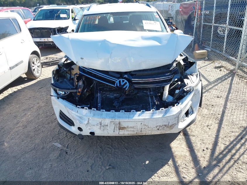 2018 Volkswagen Tiguan Limited 2.0T VIN: WVGBV7AXXJK004881 Lot: 43386613