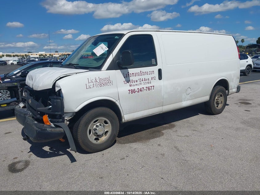1GCWGFCA7E1150105 2014 CHEVROLET EXPRESS photo no. 2