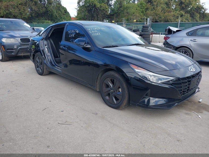 HYUNDAI ELANTRA SEL