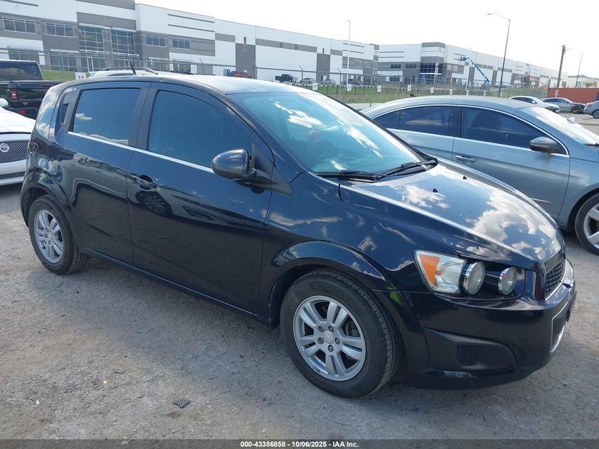CHEVROLET SONIC LT AUTO