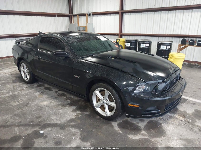 FORD MUSTANG GT PREMIUM