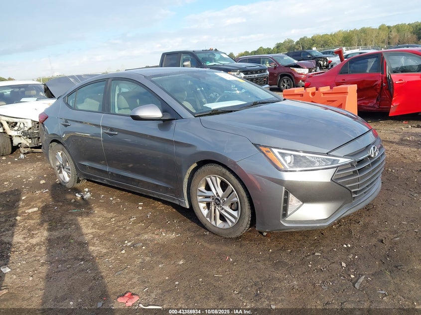 HYUNDAI ELANTRA SEL