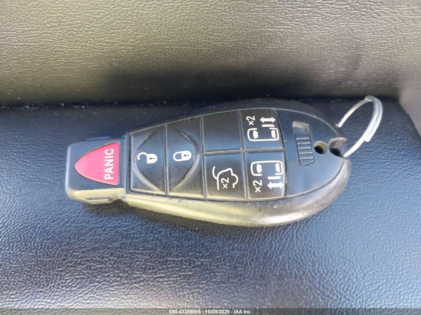 2016 Chrysler Town & Country Touring VIN: 2C4RC1BG7GR215342 Lot: 43386986