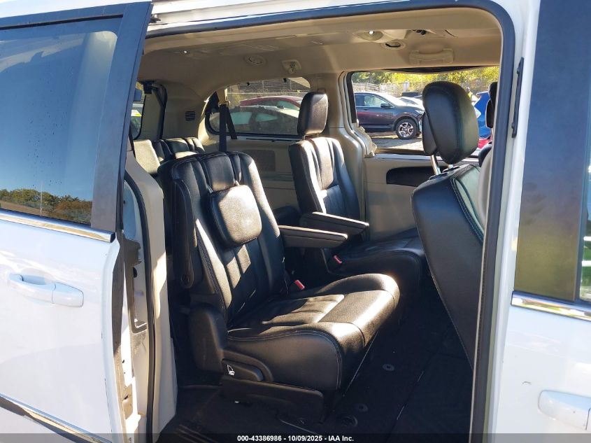 2016 Chrysler Town & Country Touring VIN: 2C4RC1BG7GR215342 Lot: 43386986