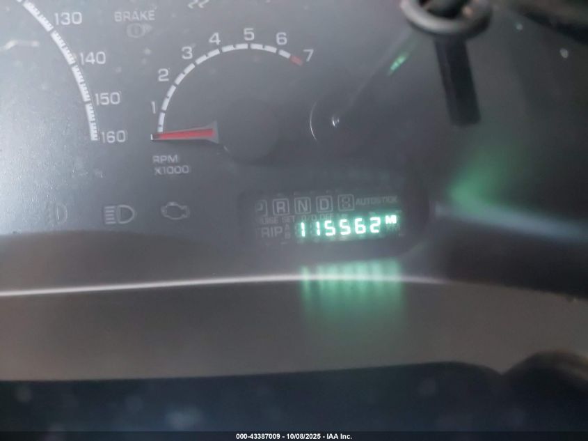 2005 Chrysler Pacifica Touring VIN: 2C4GM68415R445843 Lot: 43387009