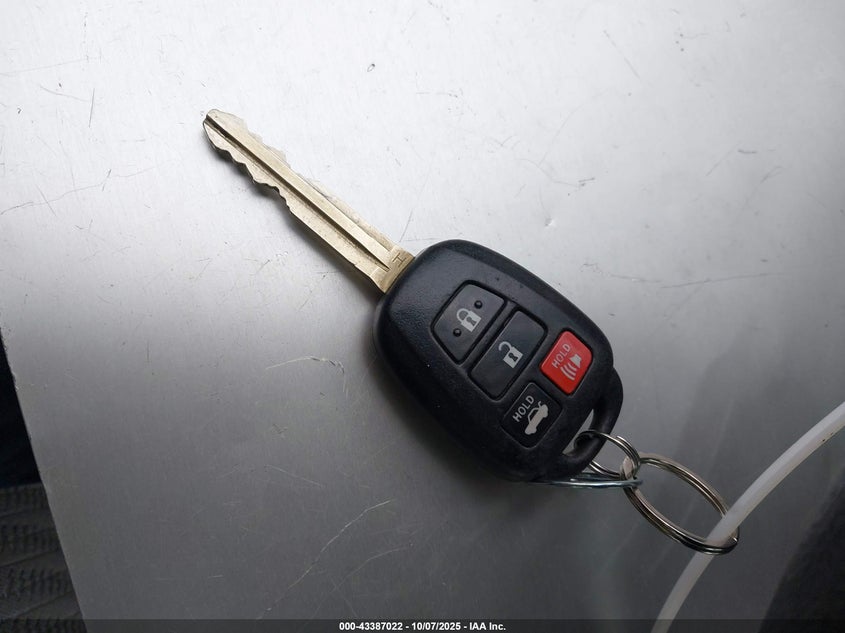 2017 Toyota Camry Le VIN: 4T1BF1FKXHU426347 Lot: 43387022