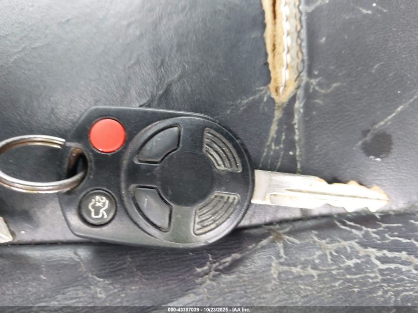 2009 Ford Escape Limited VIN: 1FMCU94G99KC13782 Lot: 43387039