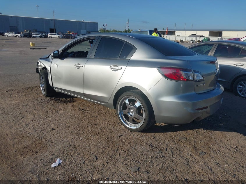 JM1BL1U70D1775301 2013 MAZDA 3 photo no. 3