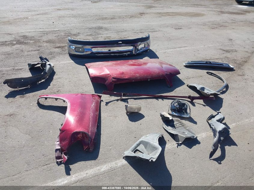 2000 Toyota Tundra Sr5 V8 VIN: 5TBBT4415YS001401 Lot: 43387080