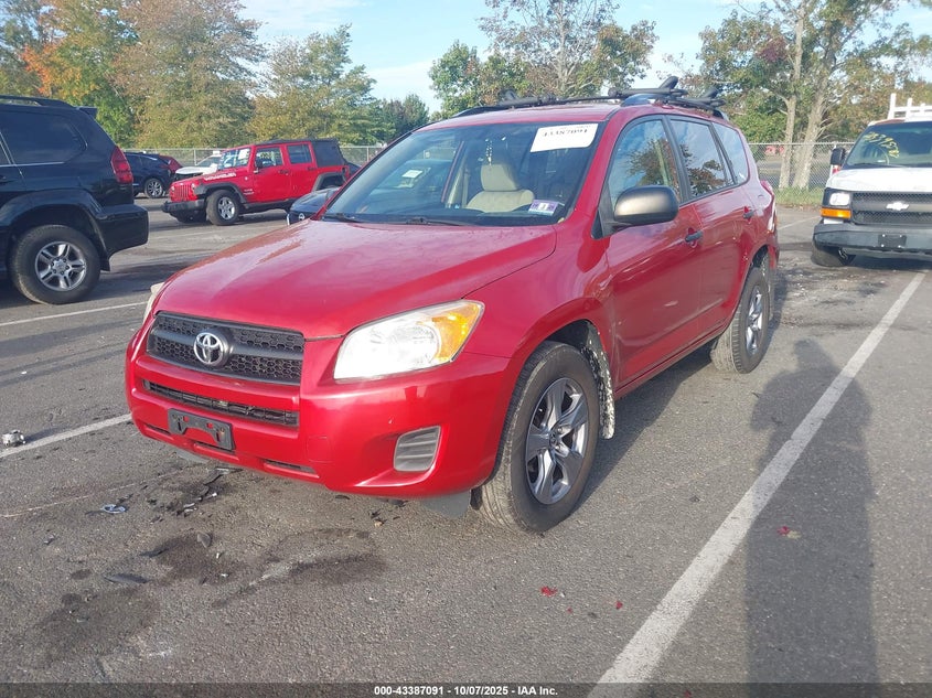 2T3BF4DV7BW166387 2011 TOYOTA RAV 4 photo no. 2
