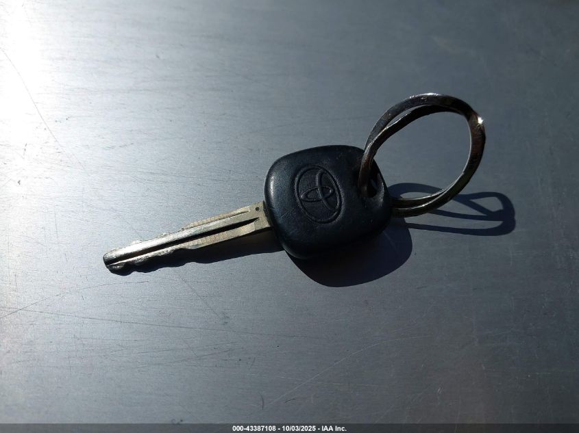 2004 Toyota Sienna Xle VIN: 5TDZA22CX4S094673 Lot: 43387108