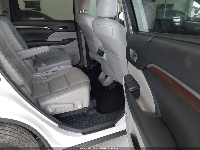 2016 TOYOTA HIGHLANDER LIMITED V6 5TDYKRFH7GS149298