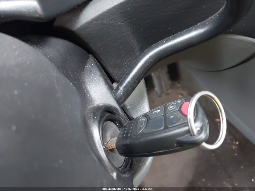 2005 Chrysler Town & Country Touring VIN: 2C4GP54L45R546146 Lot: 43387200