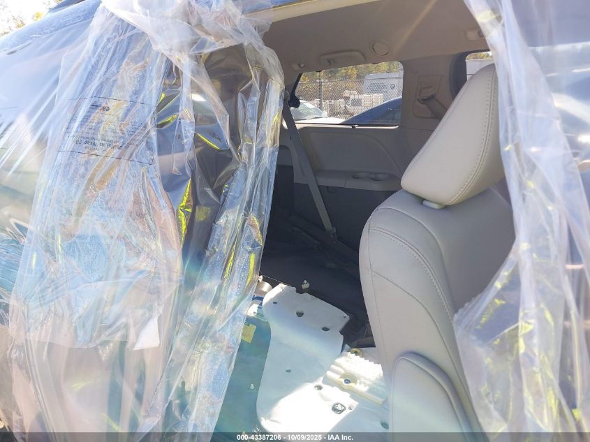 2017 Toyota Sienna Xle Premium 7 Passenger VIN: 5TDDZ3DC4HS169668 Lot: 43387206