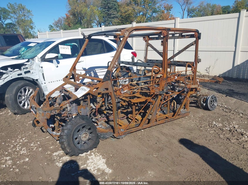 4XARSE997L8043621 2020 POLARIS RANGER photo no. 2