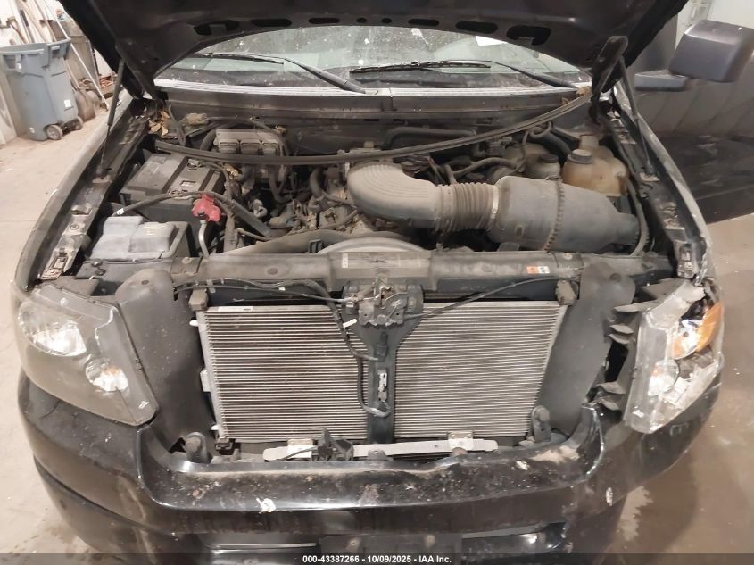 2004 Ford F-150 Stx/Xlt VIN: 1FTRX04W14KD13490 Lot: 43387266