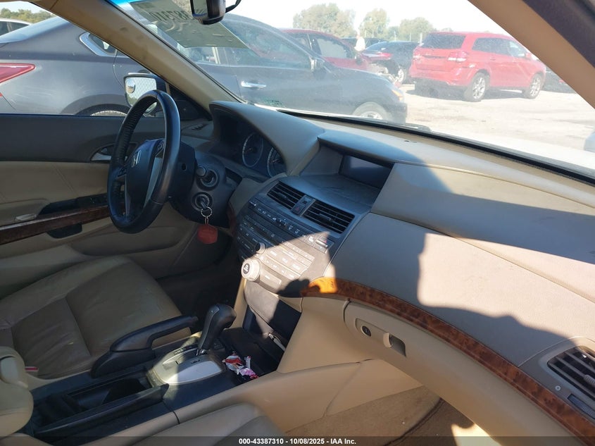 1HGCP3F85AA006686 2010 HONDA ACCORD photo no. 5