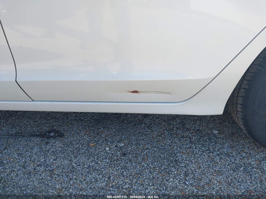 1HGCP3F85AA006686 2010 HONDA ACCORD photo no. 6