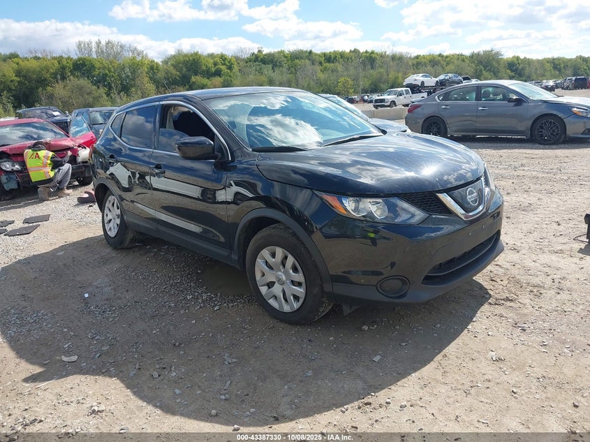 NISSAN ROGUE SPORT S