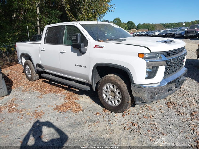 CHEVROLET SILVERADO 2500 4WD STANDARD BED LT