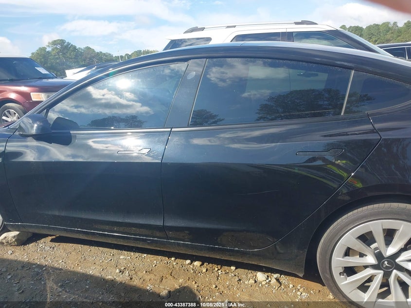 2022 Tesla Model 3 Rear-Wheel Drive VIN: 5YJ3E1EAXNF186628 Lot: 43387388