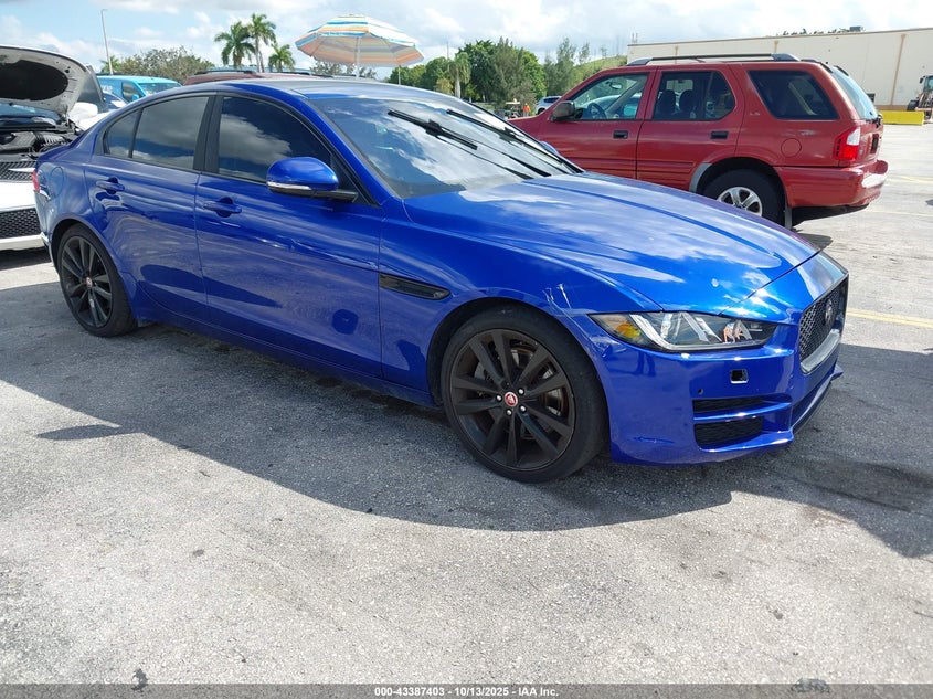 JAGUAR XE 35T PRESTIGE