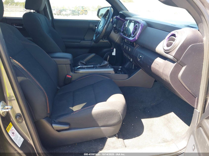 5TFAZ5CNXHX048431 2017 TOYOTA TACOMA photo no. 5