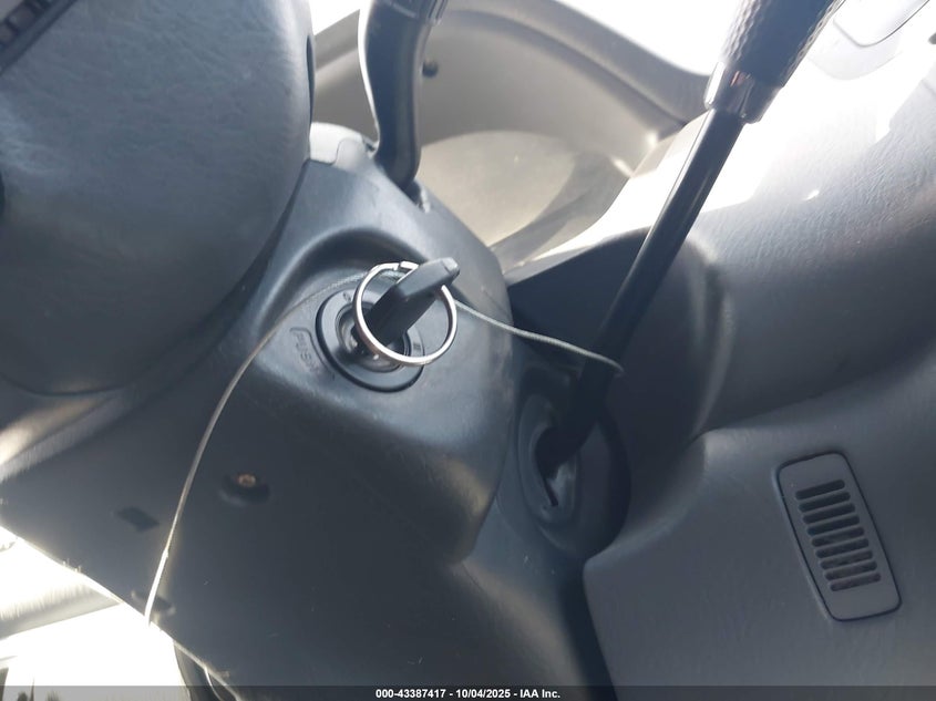 2005 Honda Pilot Ex-L VIN: 2HKYF18545H526116 Lot: 43387417