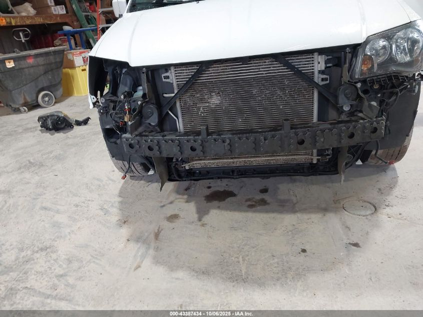 2015 Dodge Grand Caravan R/T VIN: 2C4RDGEG1FR635463 Lot: 43387434