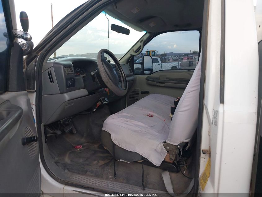 2002 Ford F-450 Xl/Xlt VIN: 1FDXF46S82ED27826 Lot: 43387441