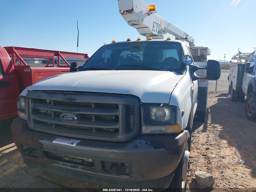 2002 Ford F-450 Xl/Xlt VIN: 1FDXF46S82ED27826 Lot: 43387441