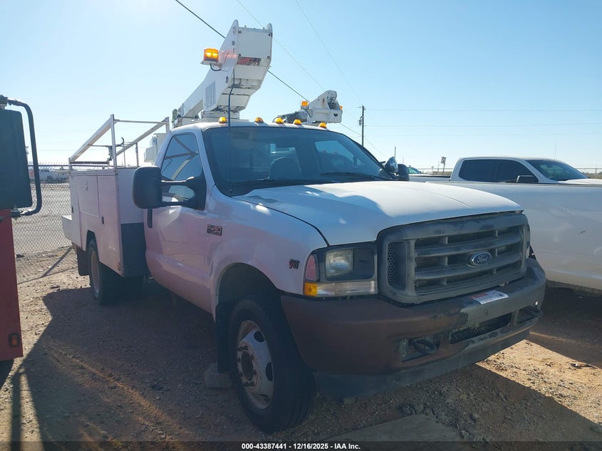 2002 Ford F-450 Xl/Xlt VIN: 1FDXF46S82ED27826 Lot: 43387441