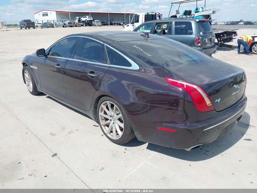 Vin: sajwa1c7xd8v57139, lot: 43882193, jaguar xj 20133