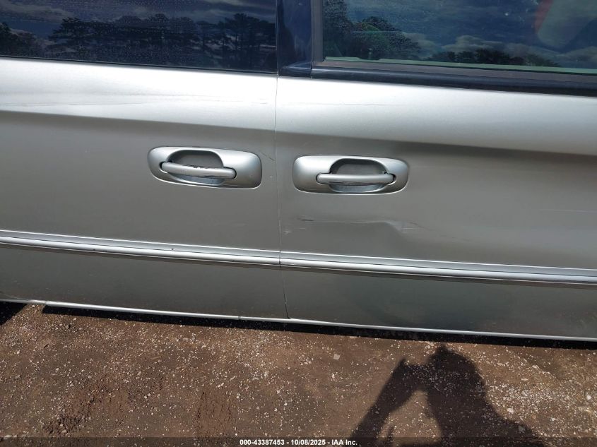 2003 Chrysler Town & Country Lx VIN: 2C4GP44373R264459 Lot: 43387453