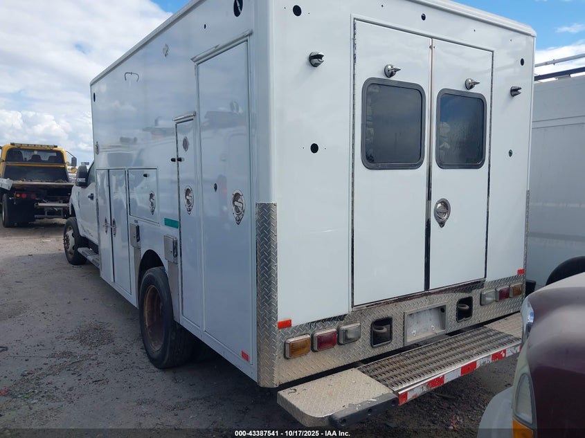 2017 Ford F-550 Chassis Xlt null truck diesel 1FD0X5HT8HEC22920 photo #4