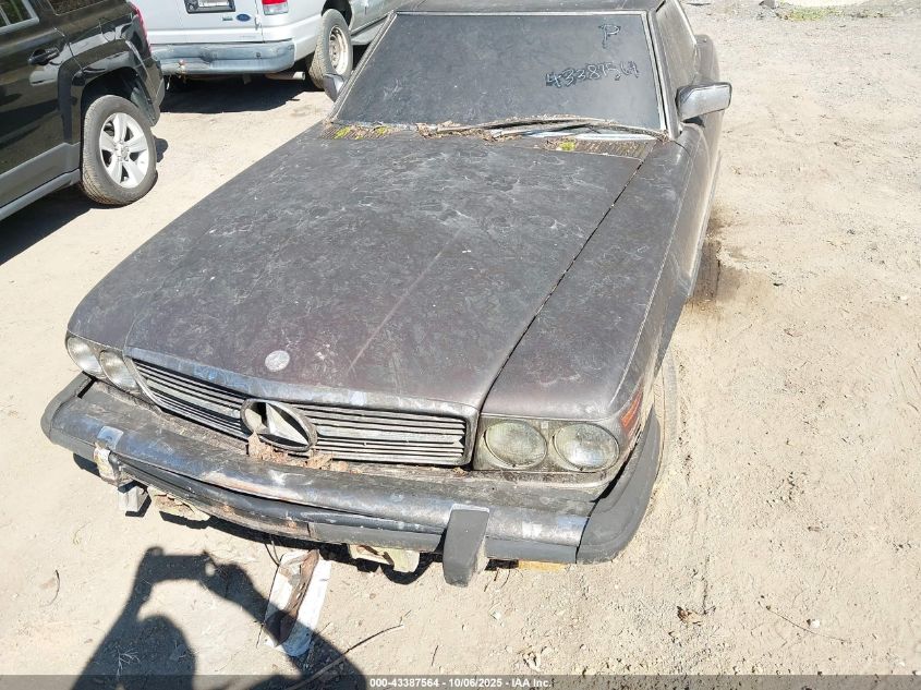 1985 Mercedes-Benz 380 Sl VIN: WDBBA45C4FA021578 Lot: 43387564