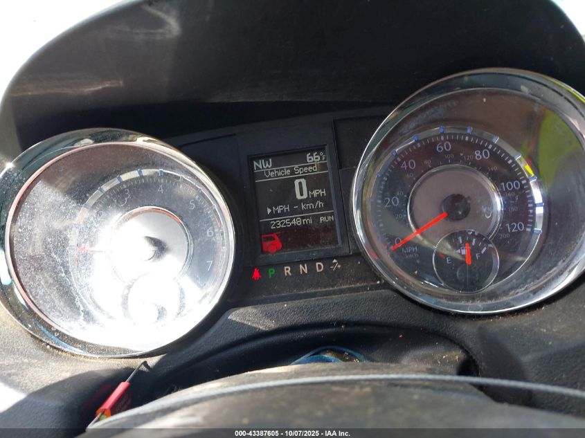 2014 Chrysler Town & Country Touring VIN: 2C4RC1BG6ER440638 Lot: 43387605