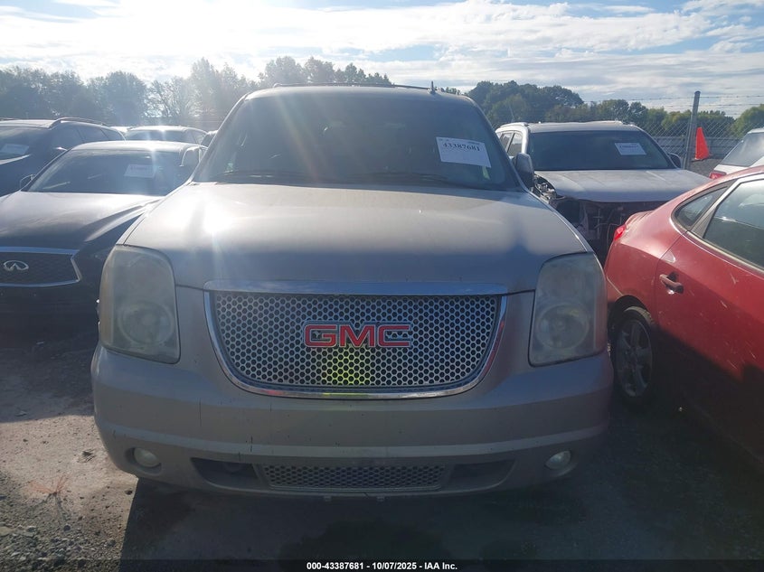 2009 GMC Yukon Denali VIN: 1GKFK03269R176520 Lot: 43387681