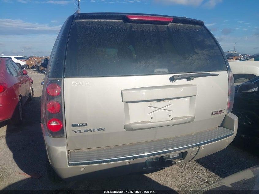 2009 GMC Yukon Denali VIN: 1GKFK03269R176520 Lot: 43387681