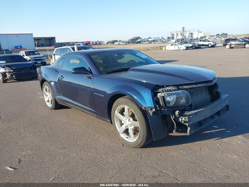 CHEVROLET CAMARO 1LT