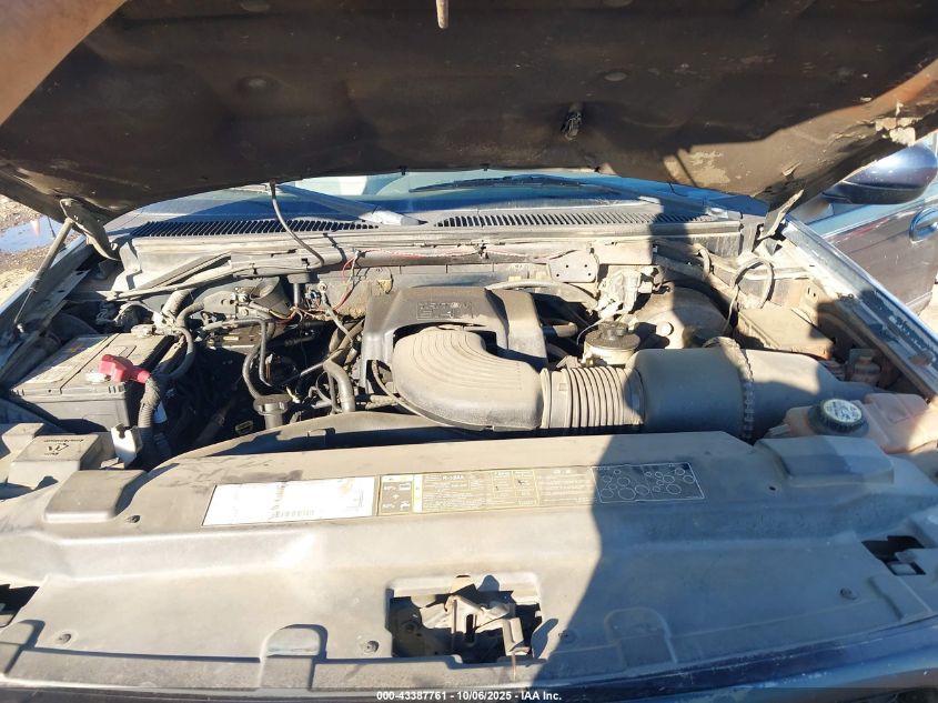 2003 Ford F-150 Lariat/Xlt VIN: 1FTRW08L43KC60950 Lot: 43387761