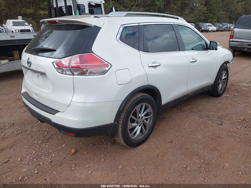 2014 NISSAN ROGUE SL 5N1AT2MT8EC854599
