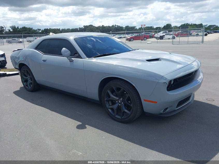 DODGE CHALLENGER SXT