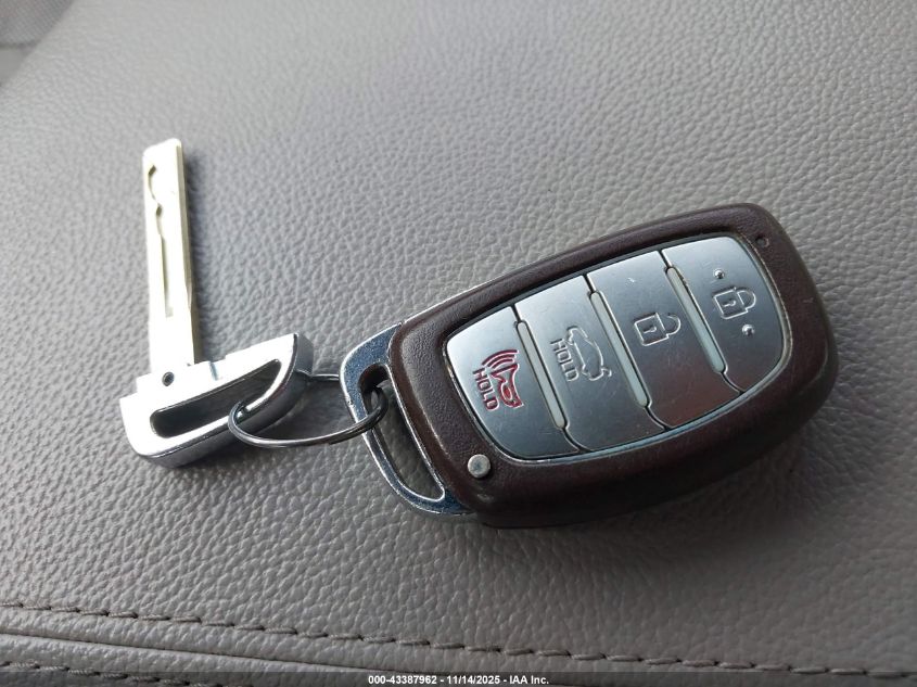 2017 Hyundai Sonata Limited VIN: 5NPE34AFXHH481090 Lot: 43387962