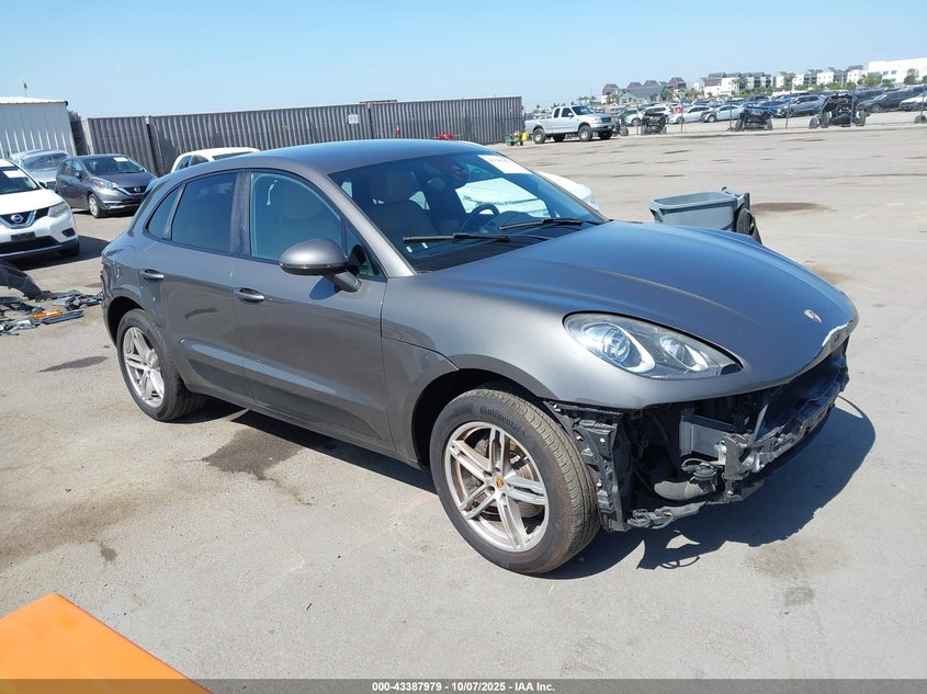 2018 PORSCHE MACAN - WP1AA2A51JLB03949