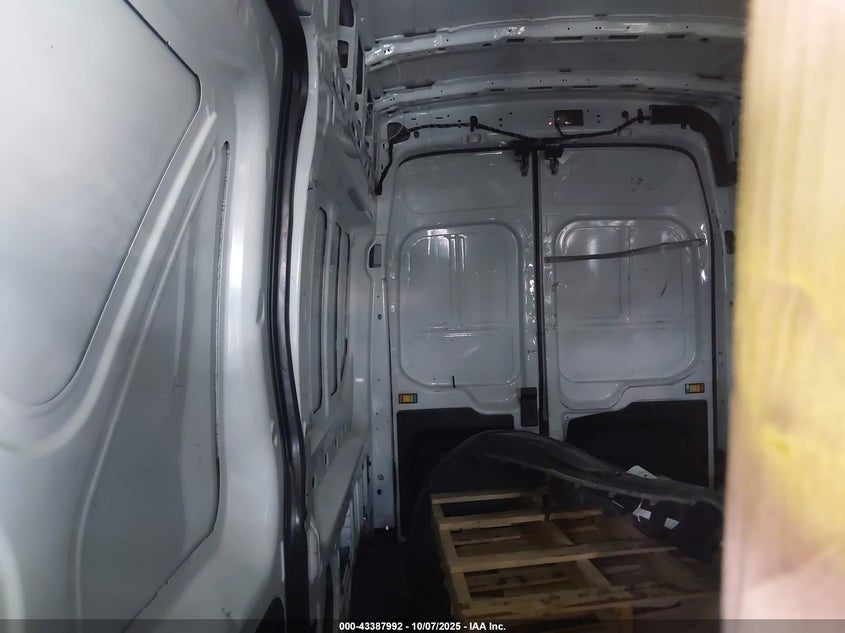 2019 Ford Transit-250 VIN: 1FTYR2XM2KKA70183 Lot: 43387992