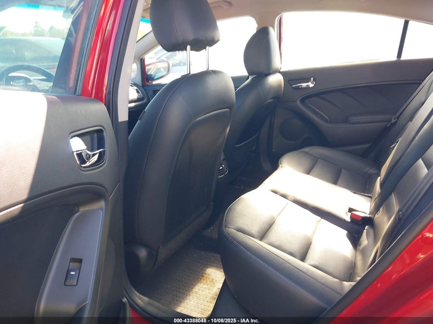 2017 Kia Forte Ex VIN: 3KPFL4A86HE121261 Lot: 43388048